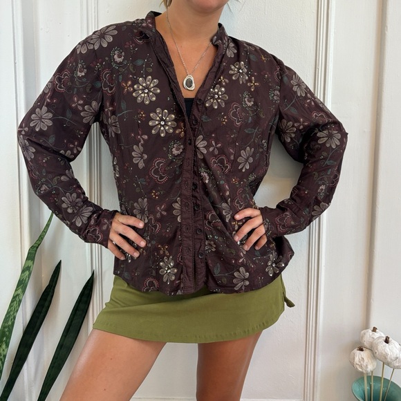 Button up - Picture 5 of 5